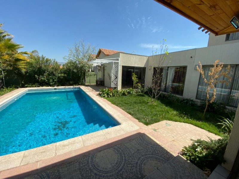 Foto Casa en Arriendo en Los Andes, Los Andes - CAA102780 - BienesOnLine