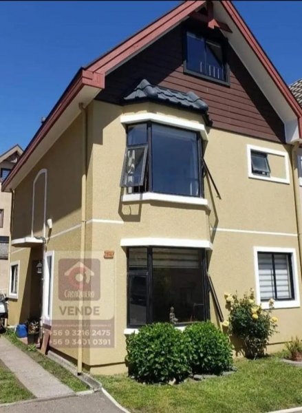 En Venta Cómoda y Amplia casa, gran Plusvalía, Sector Lomas de San Sebastián, Concepción.-