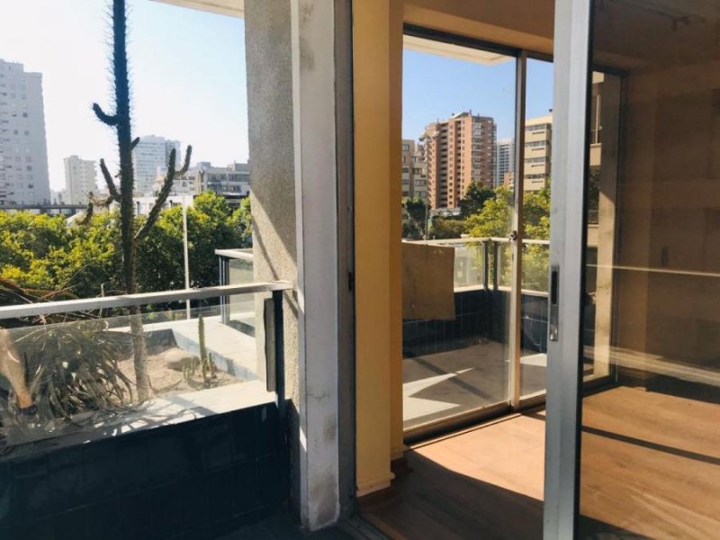 Foto Departamento en Venta en Viña del Mar, Valparaiso - $ 200.000.000 - DEV105108 - BienesOnLine