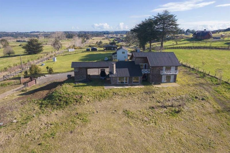 Foto Casa en Venta en Puerto Varas, Llanquihue - $ 480.000.000 - CAV147090 - BienesOnLine