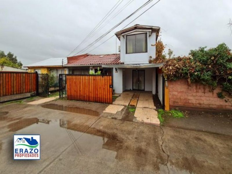 Casa en Lanceros del Rey, Estación Central