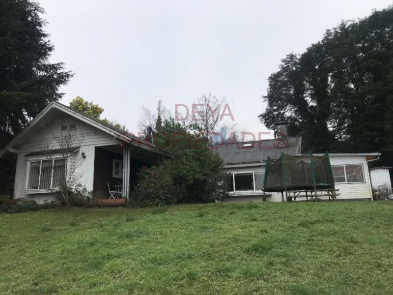 Casa en parcela con restaurant y cervecería en Osorno