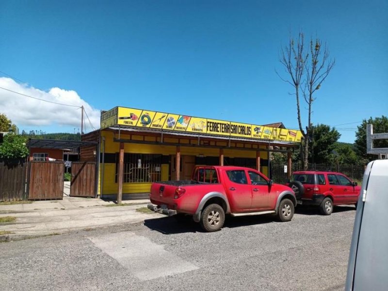 Casa,cabaña y local comercial céntrico,amplio terreno