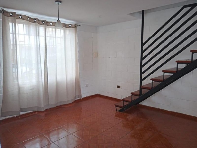 EN ARRIENDO LINDA CASA EN VALLENAR, VILLA PABLO NERUDA