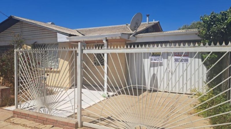 Casa en Venta en  Algarrobo, San Antonio