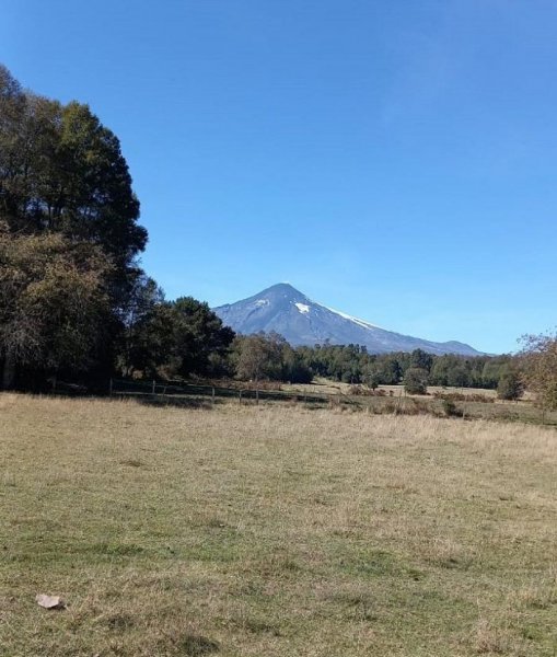 Parcelas sector Huincacara Villarrica Pucon