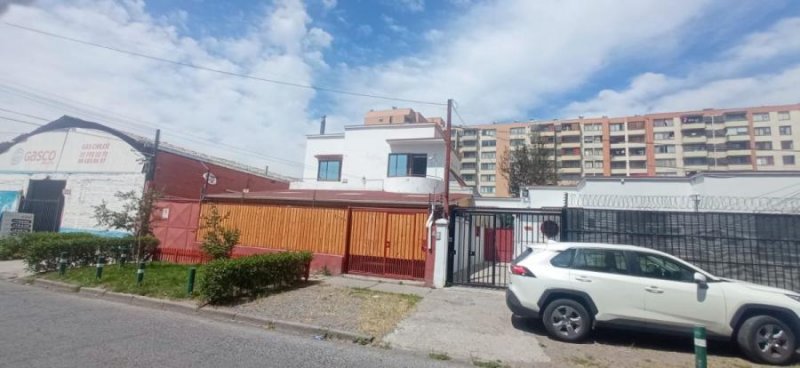 Comercial en Venta en  San Joaquín, Santiago