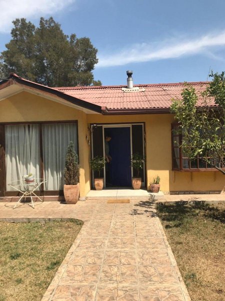 Foto Casa en Arriendo en Los Andes, Los Andes - $ 450.000 - CAA101525 - BienesOnLine