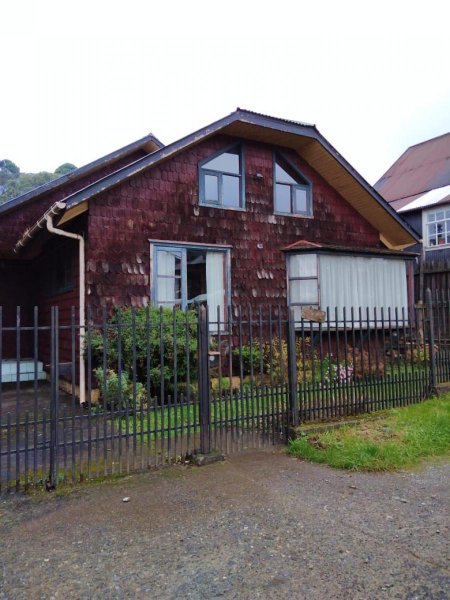 Se vende casa en Puerto Varas Sector Clinica Alemana