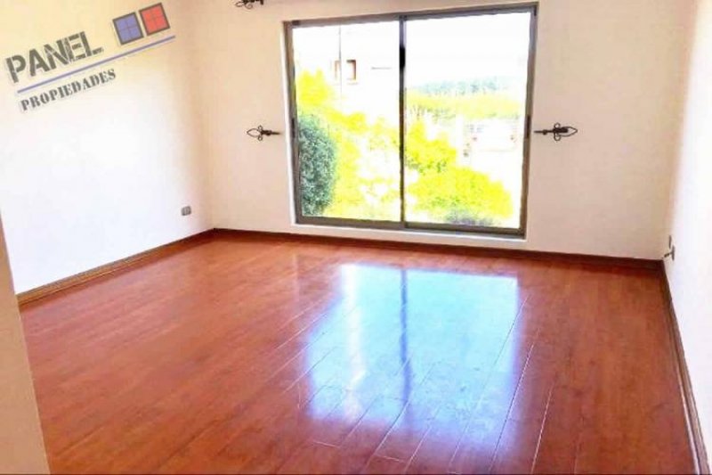 Foto Casa en Venta en Viña del Mar, Valparaiso - $ 155.000.000 - CAV61778 - BienesOnLine