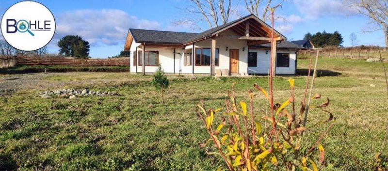 VENDO - 2 Casas en Frutillar, en terreno de 5000m2