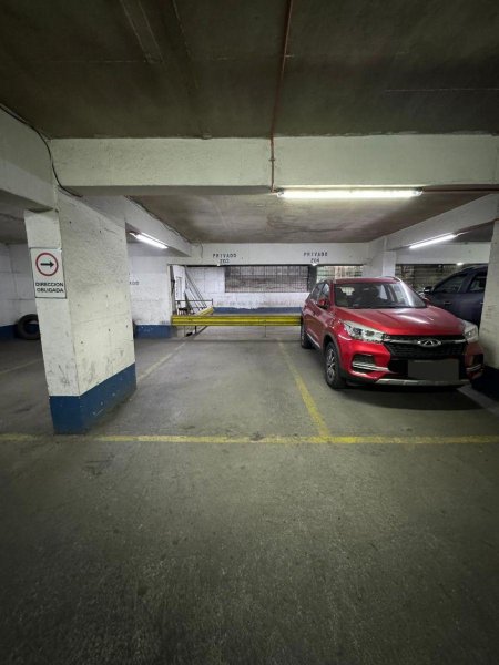 Estacionamiento en Venta en Santiago centro Santiago, Santiago