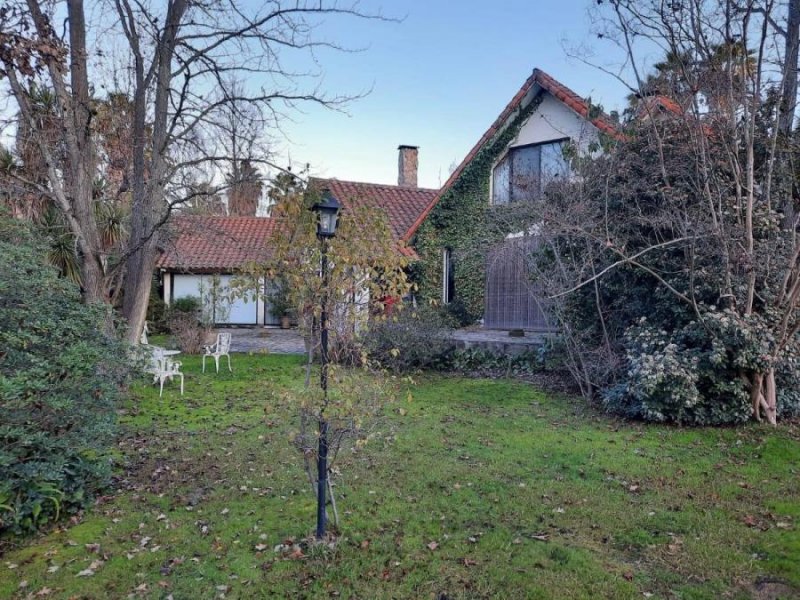 Vendo Hermosa Villa en Talca (10000 m2) 