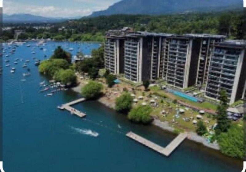 Venta Departamento en exclusivo Condominio en Pucón con acceso a Lago Villarrica. 